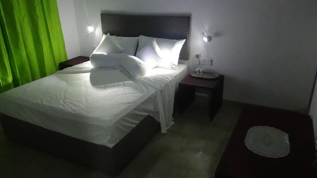 Aaranya Residence كاندي المظهر الخارجي الصورة