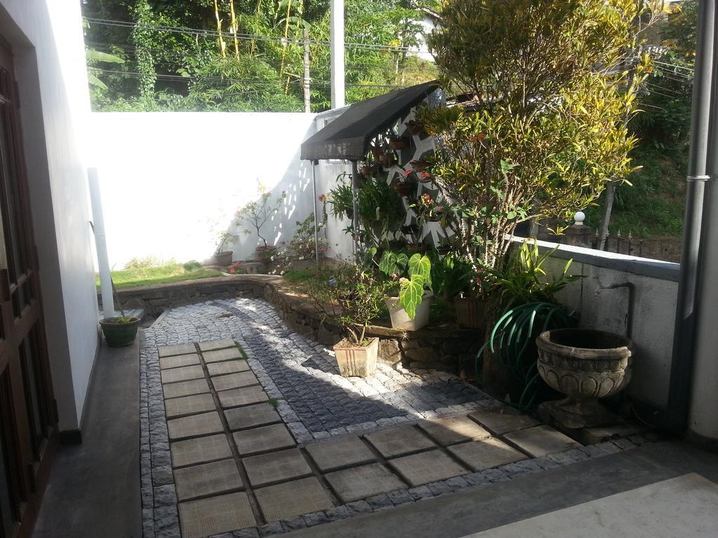Aaranya Residence كاندي المظهر الخارجي الصورة